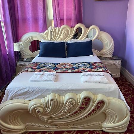 A Lavish Room In Queens New York Extérieur photo